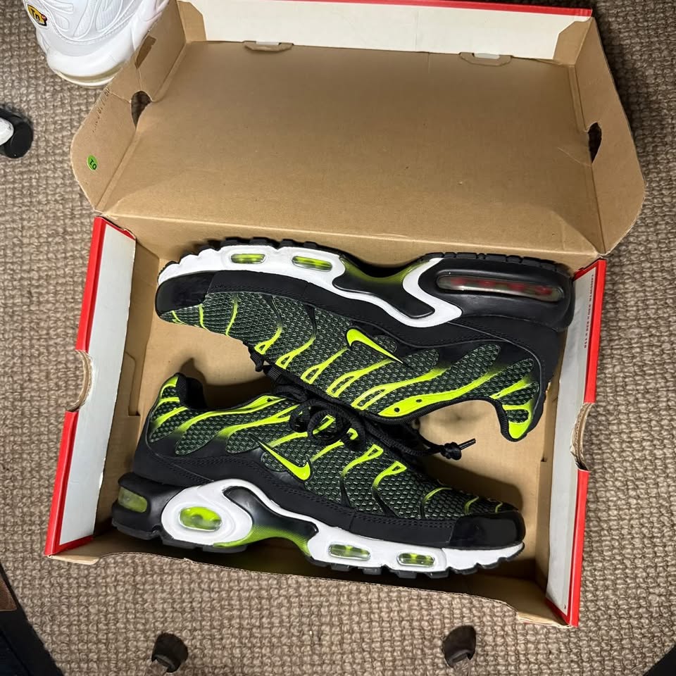 NIKE TN VOLT (10)