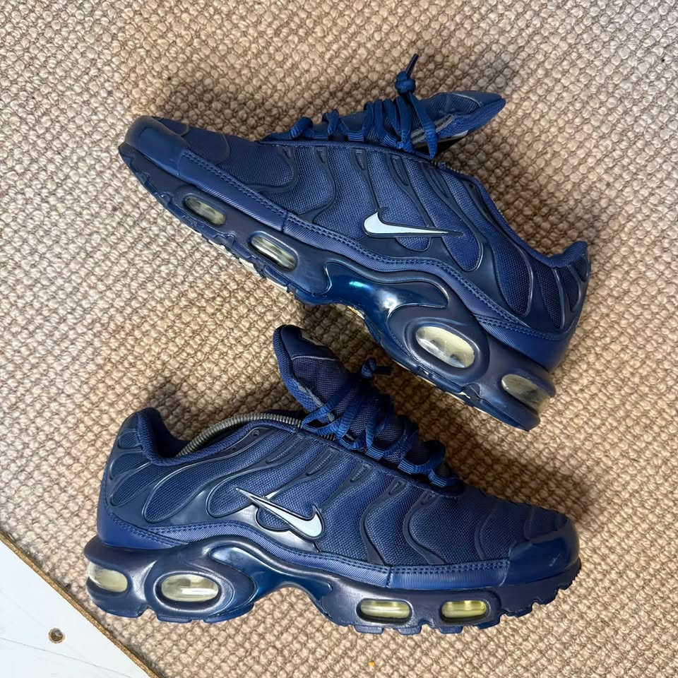 NIKE TN MIDNIGHT NAVY (9.5)