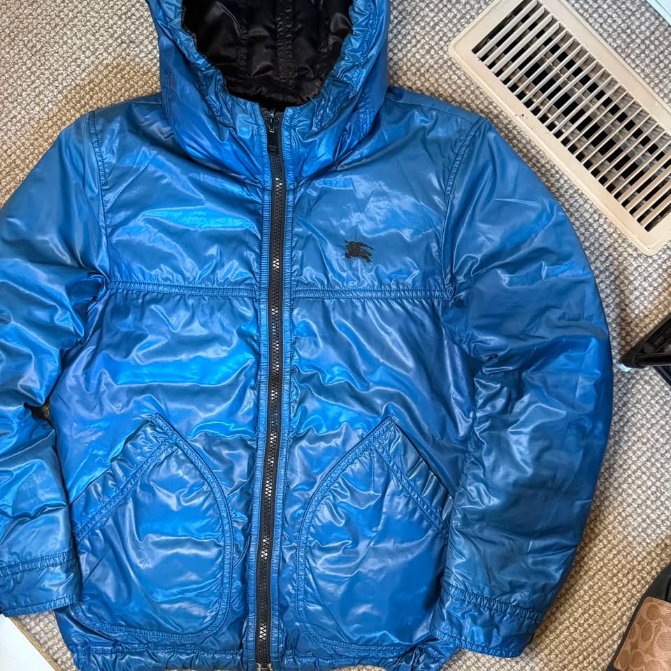 BURBERRY REVERSABLE PUFFER (M)