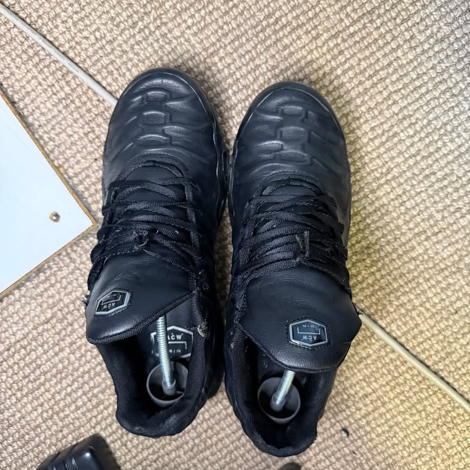 NIKE TN ACW (9.5)