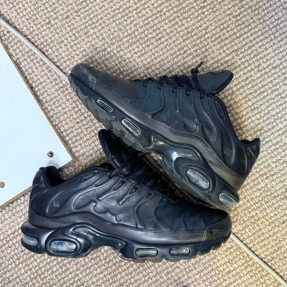 NIKE TN ACW (9.5)