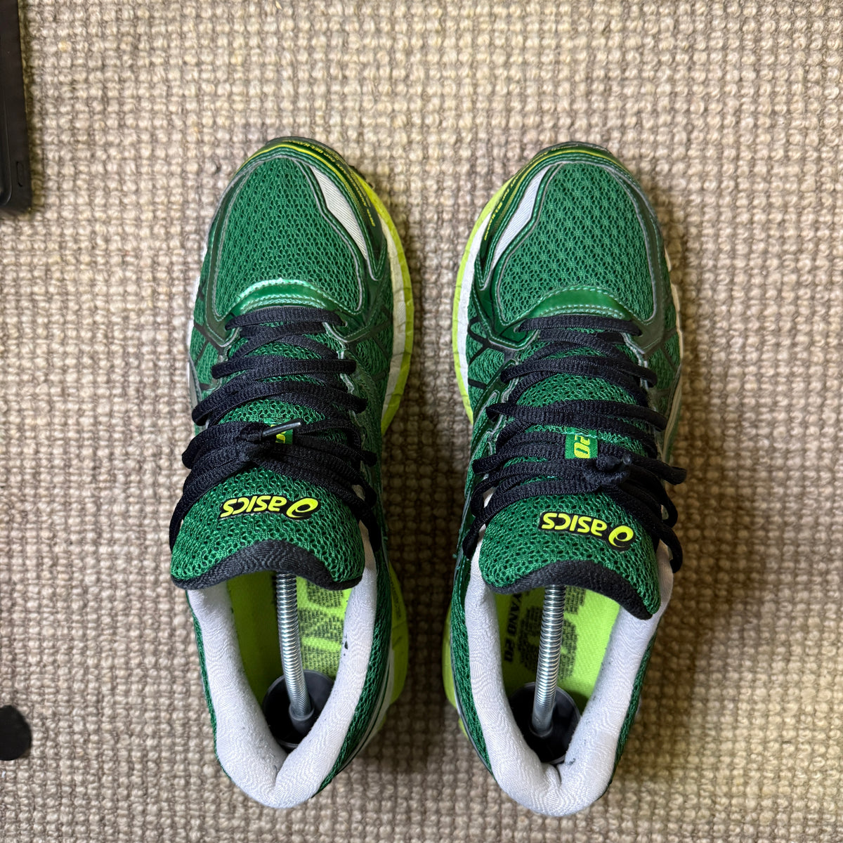 ASICS KAYANO 20 (8.5)