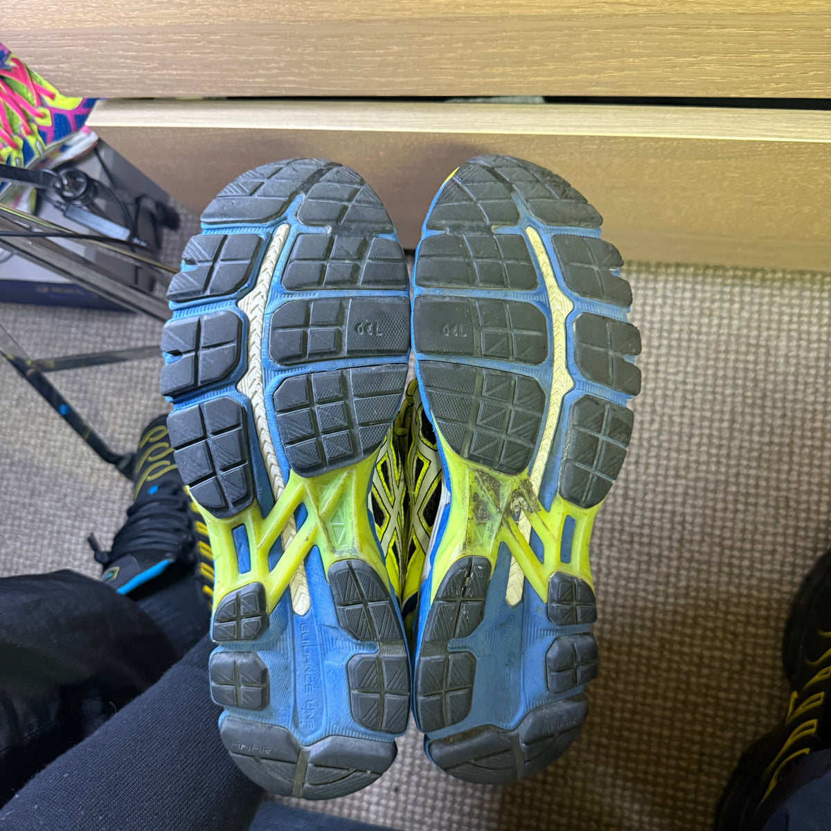 ASICS KAYANO 21 (9)