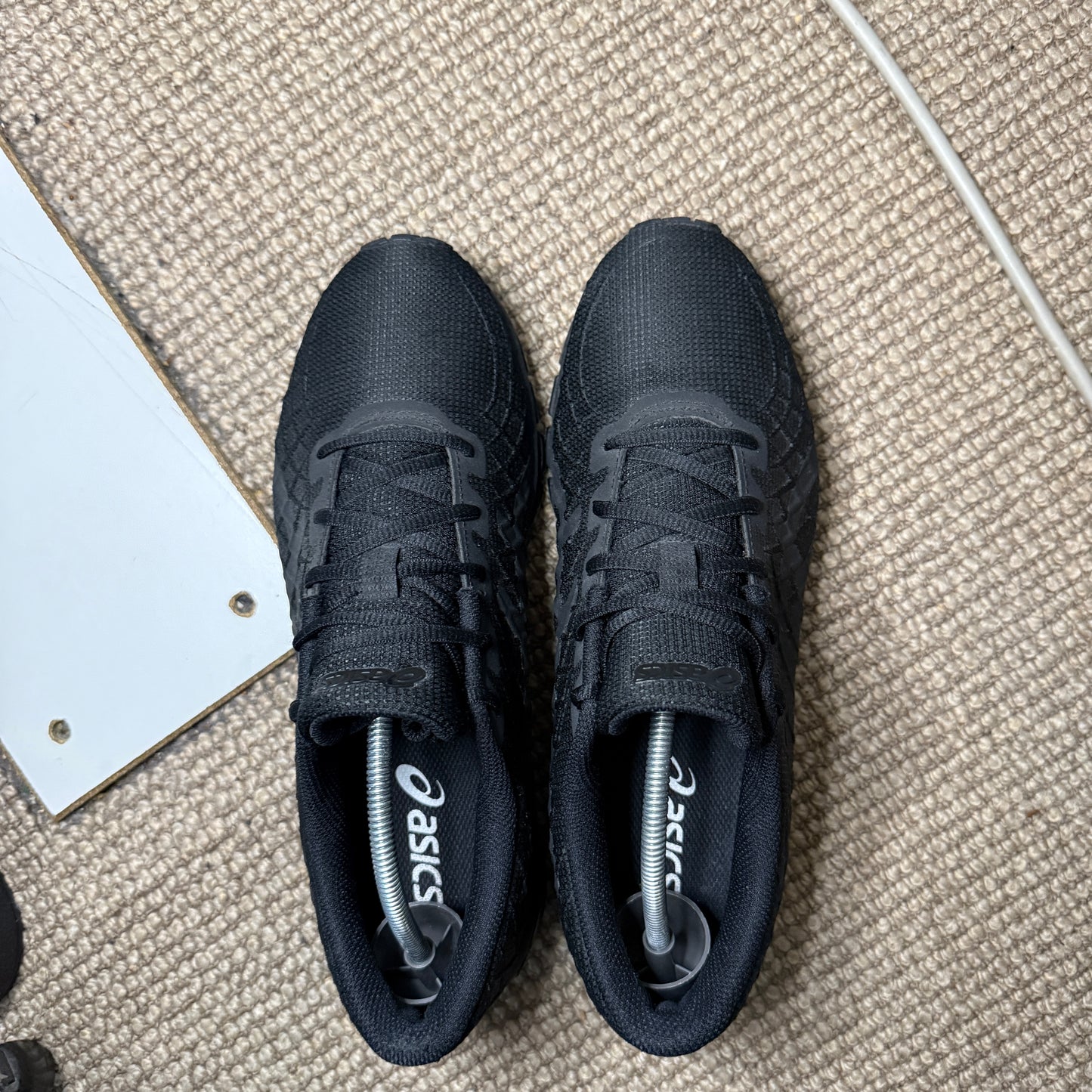 ASICS 180 TRIPLE BLACK (9)