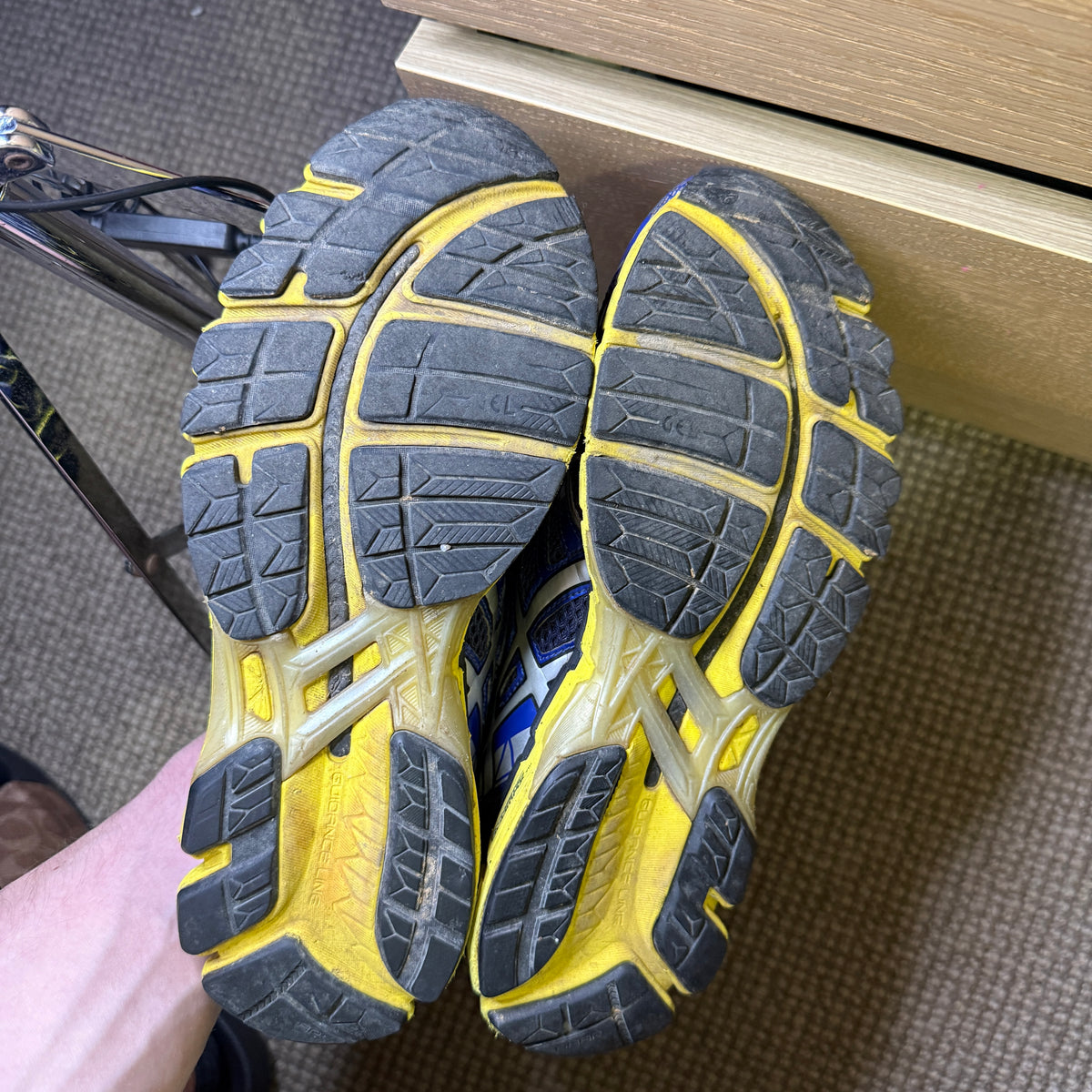 ASICS KAYANO 20 (8)