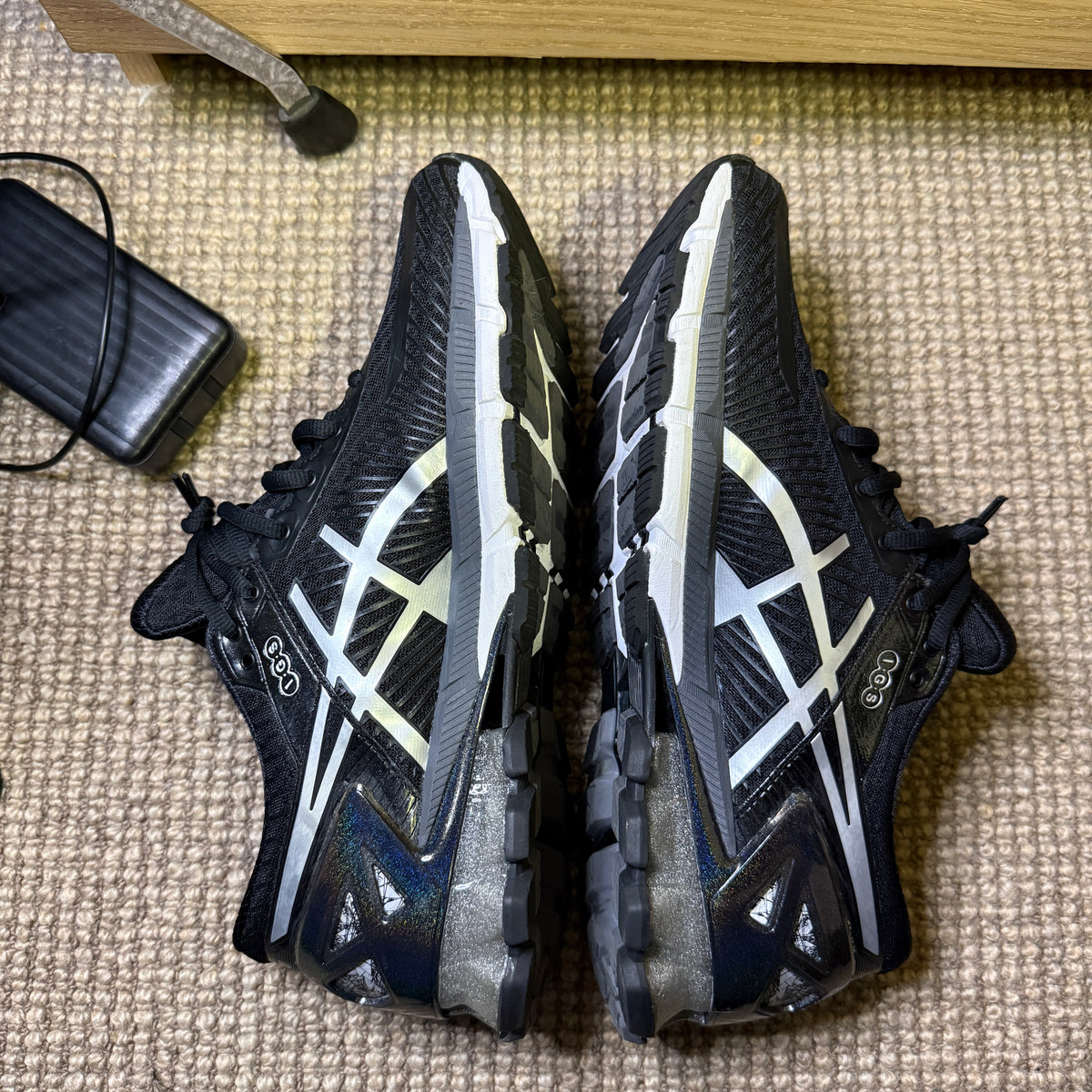 ASICS KINSEI 6 (9.5)