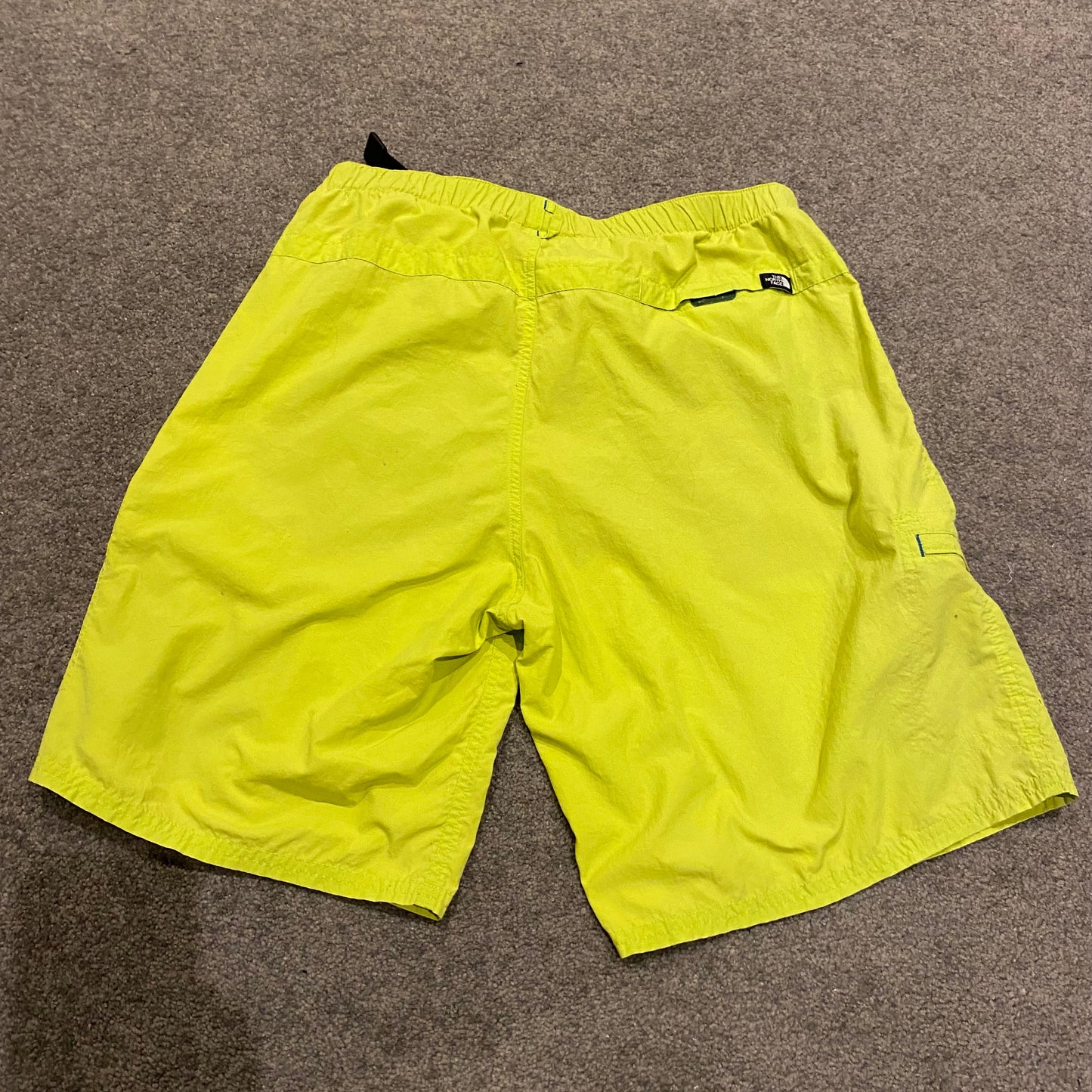 THE NORTH FACE SHORTS (M)