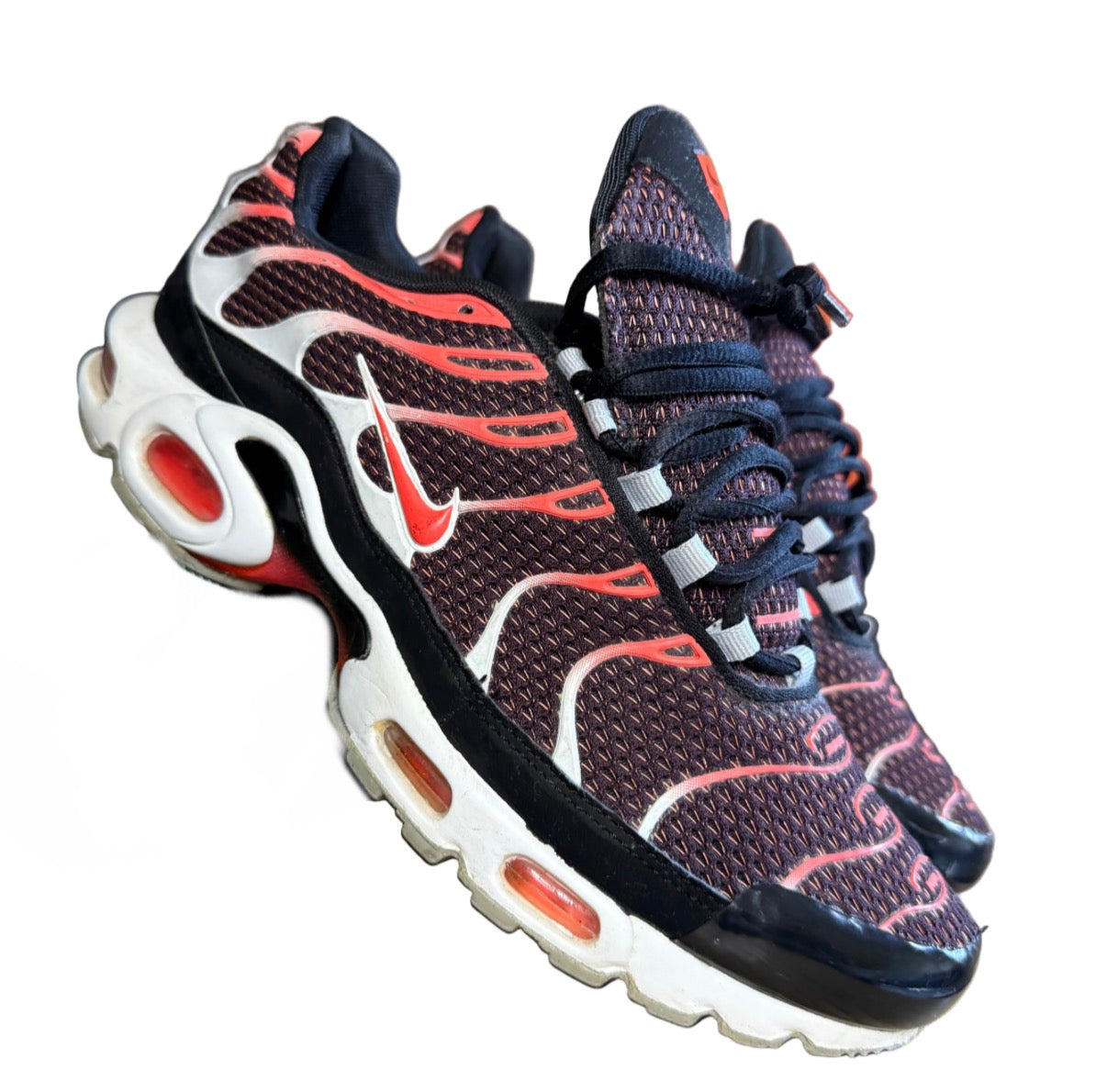 NIKE TN HOT LAVA (9.5)