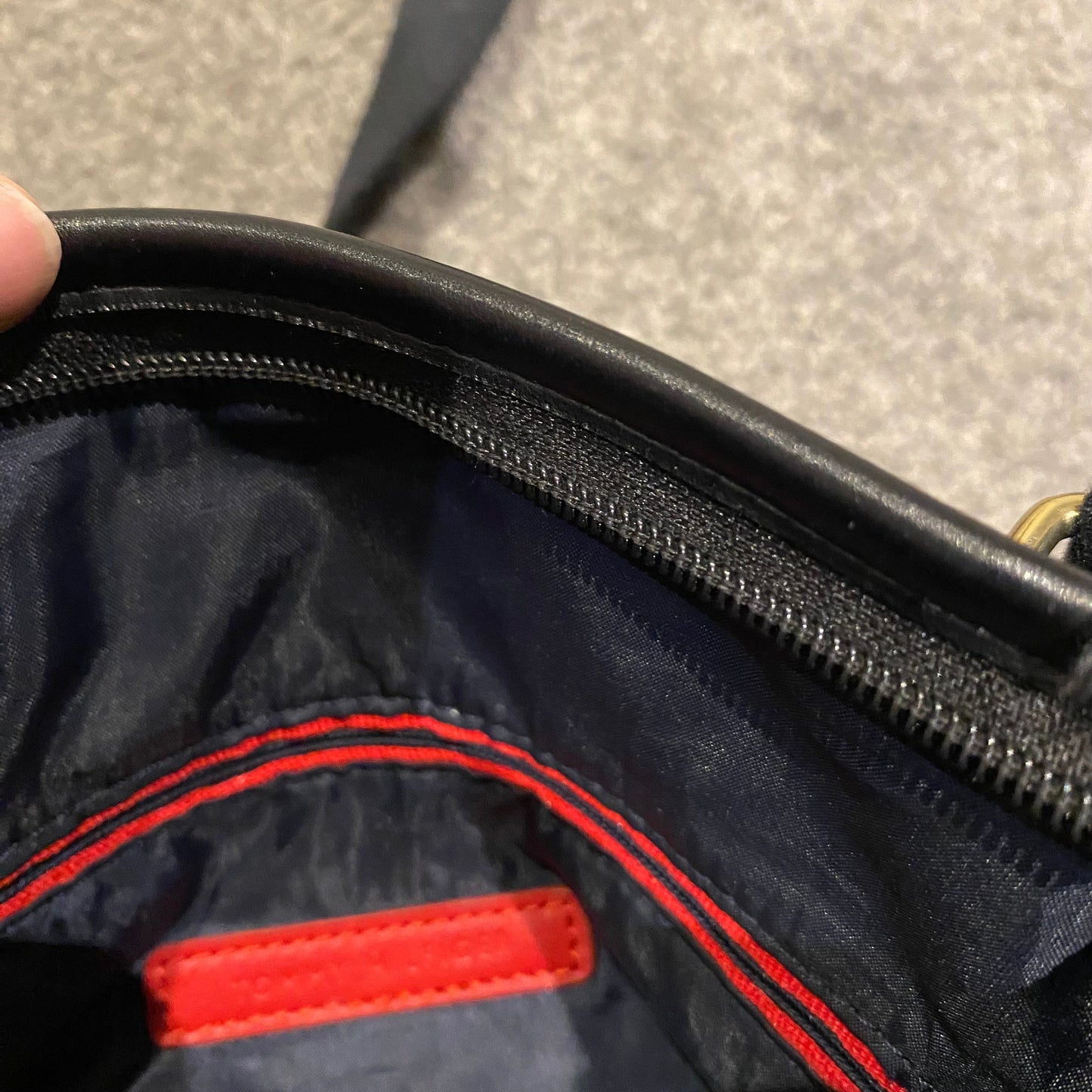 TOMMY HILFIGER SATCHEL (OS)
