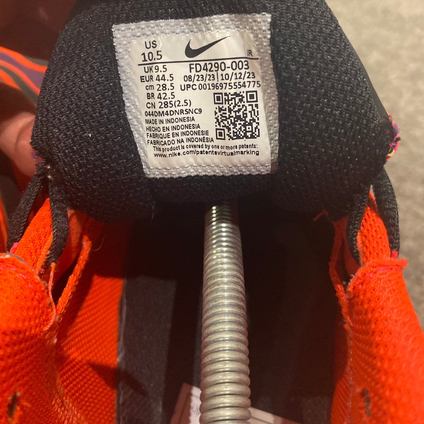NIKE TN DRIFTS (10.5)