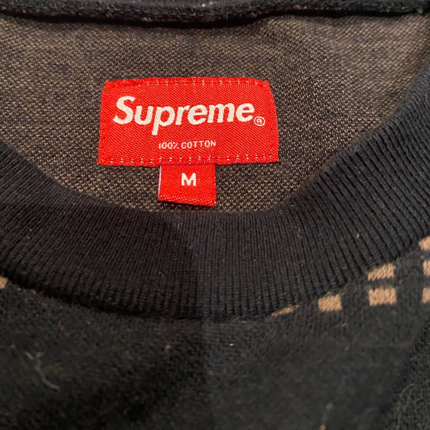 SUPREME SWEATER (M)