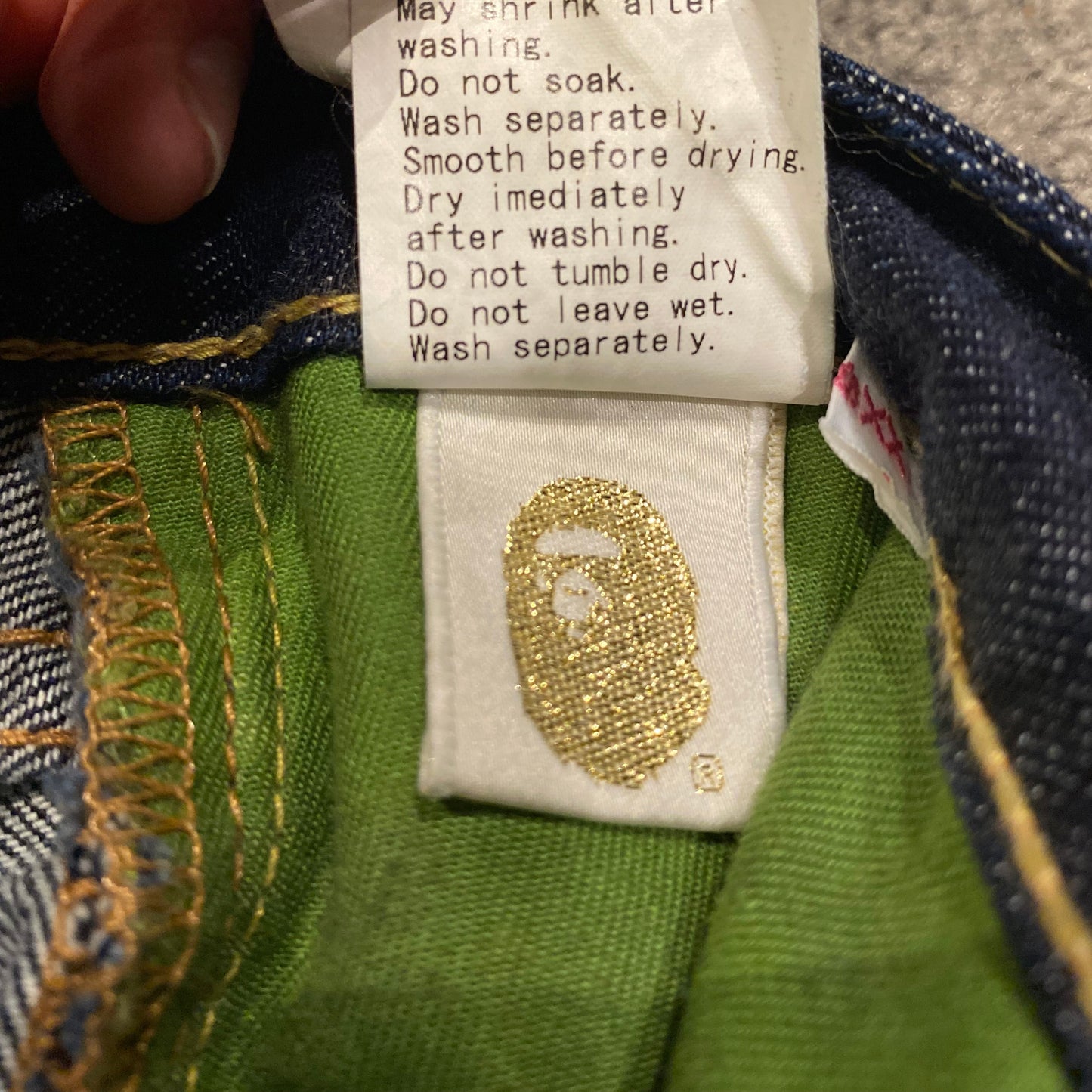 A BATHING APE JEANS (28)