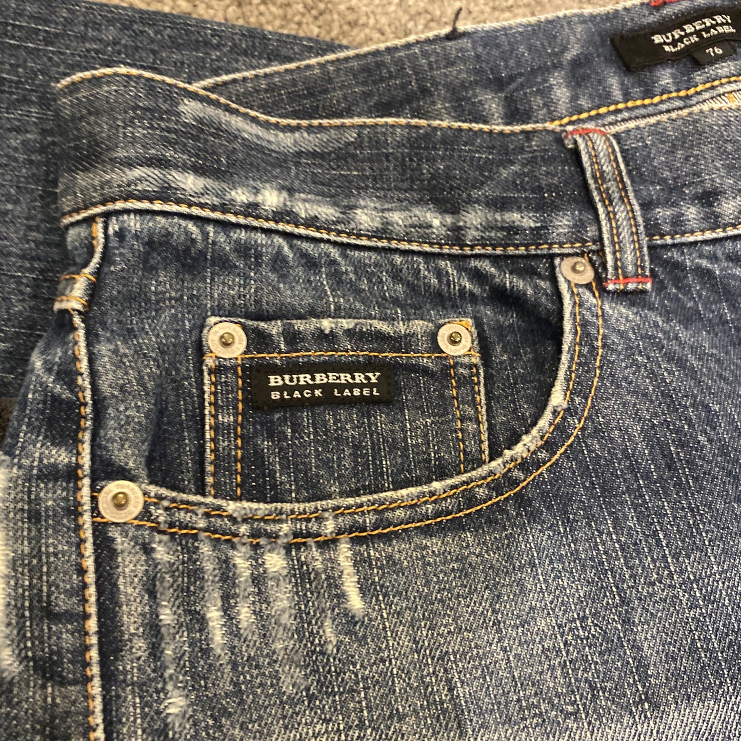BURBERRY BLACK LABEL JEANS (34)