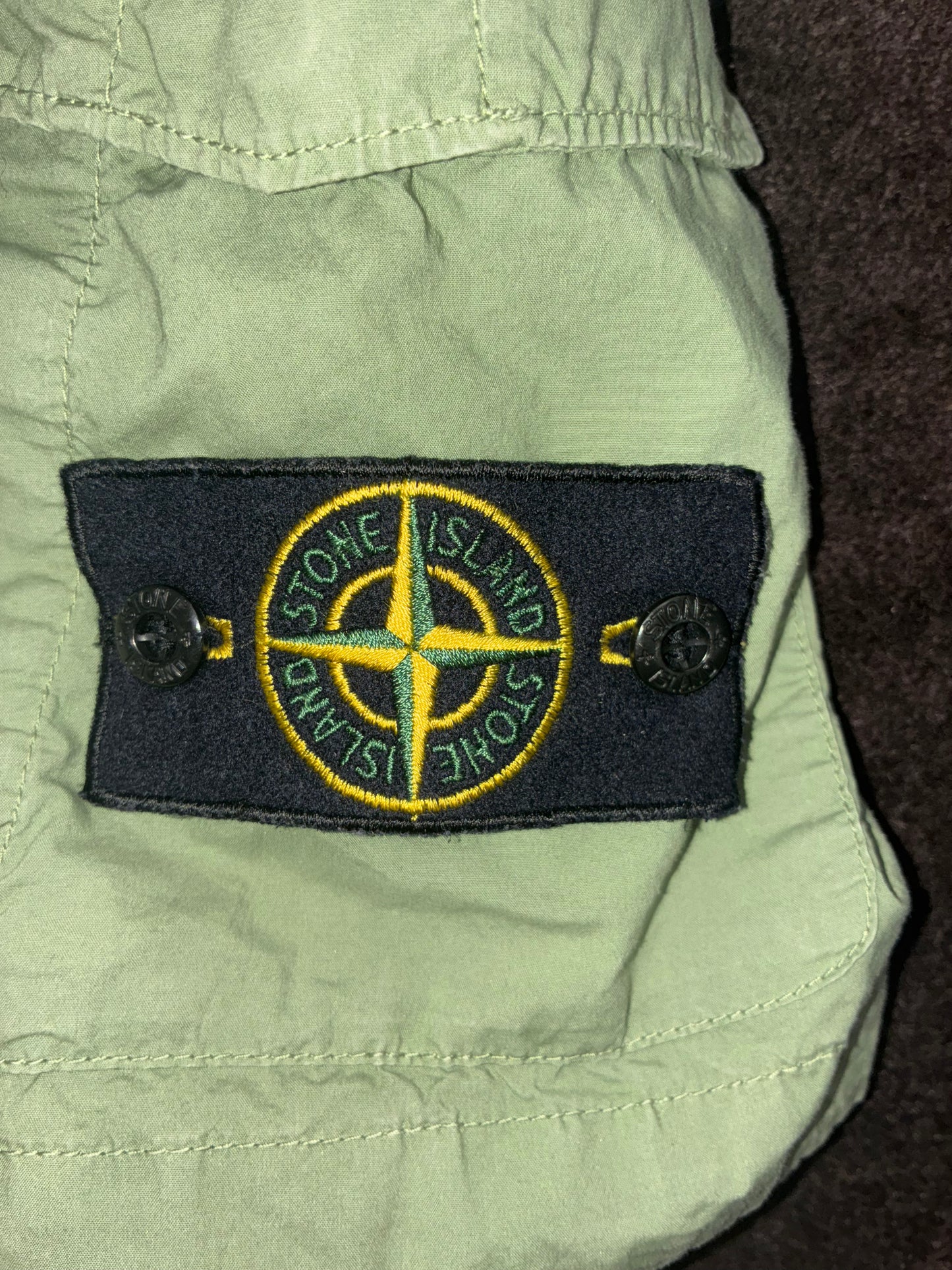 STONE ISLAND CARGO SHORTS (30)