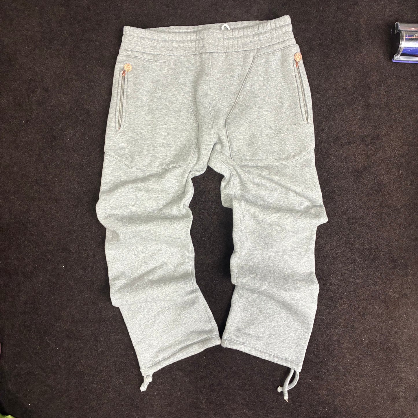 EVISU BAGGY SWEATS (M)