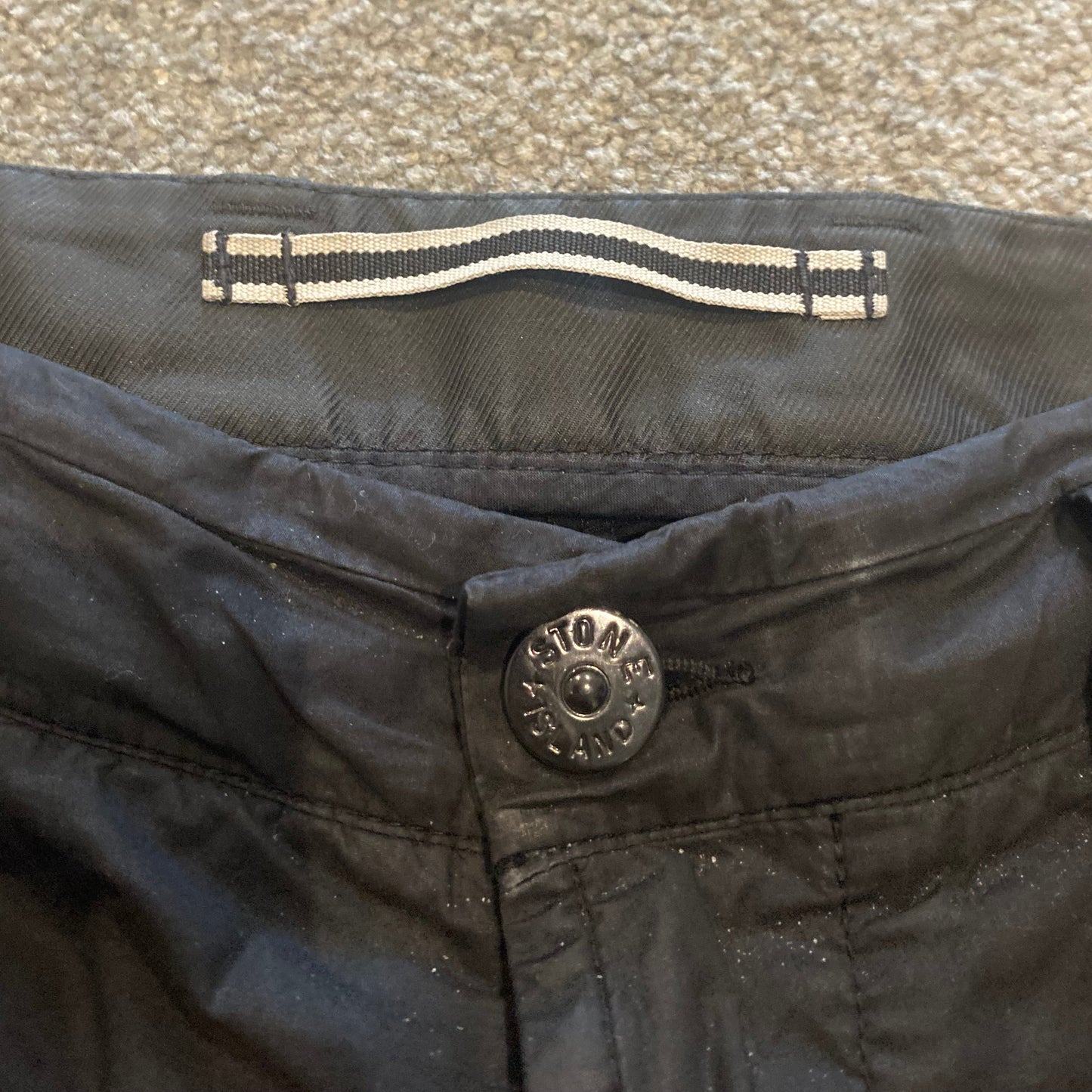 STONE ISLAND SHORTS (32)