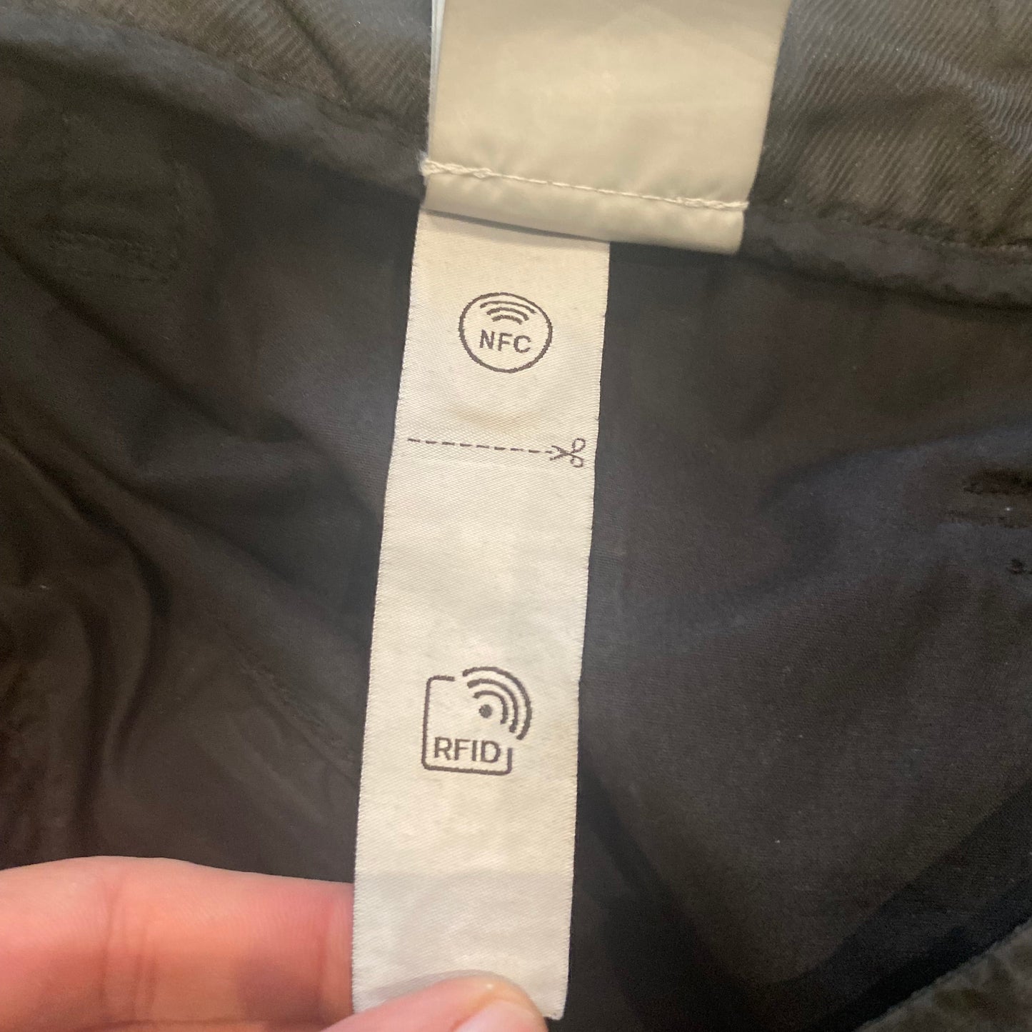 STONE ISLAND SHORTS (32)