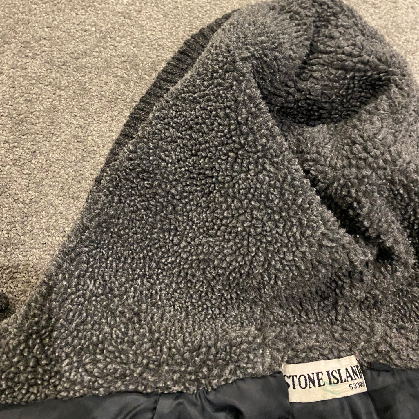 STONE ISALND PUFFER KNIT (L)