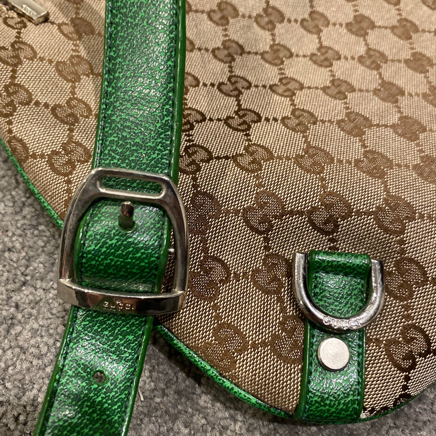 GUCCI SATCHEL BAG (0S)