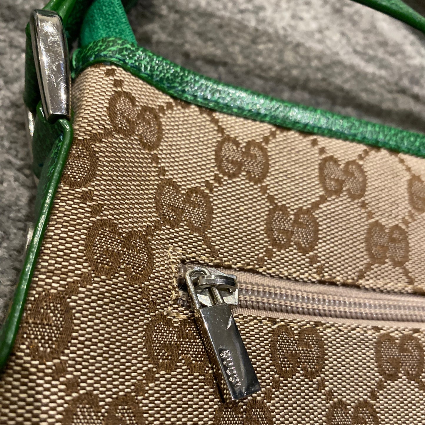 GUCCI SATCHEL BAG (0S)