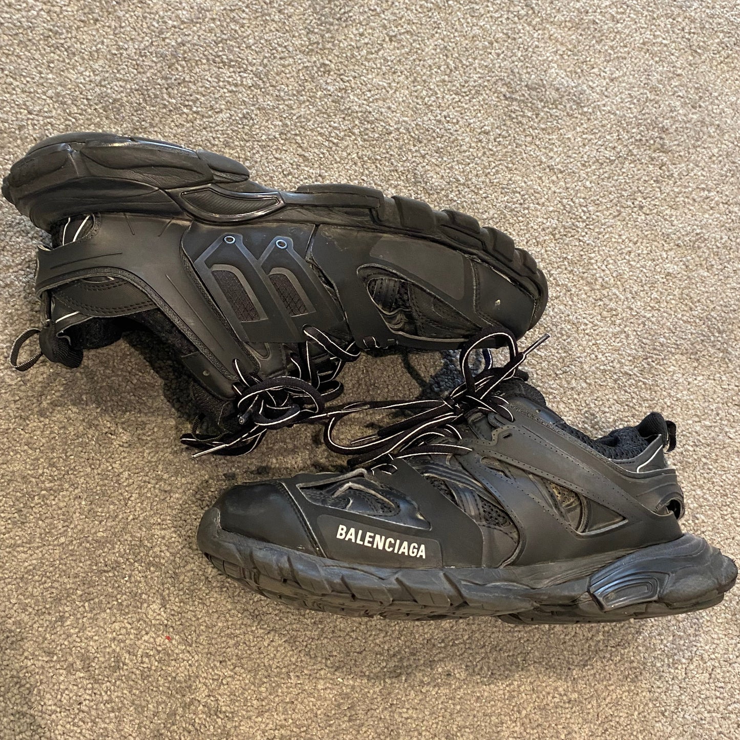 BALENCIAGA TRACKS (44)