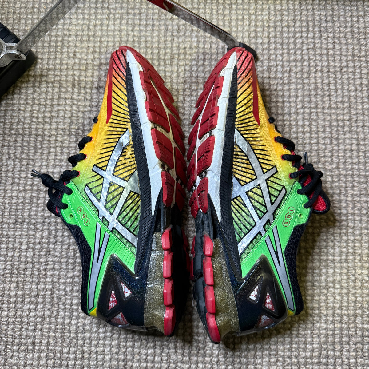 ASICS KINSEI 6 (8.5)
