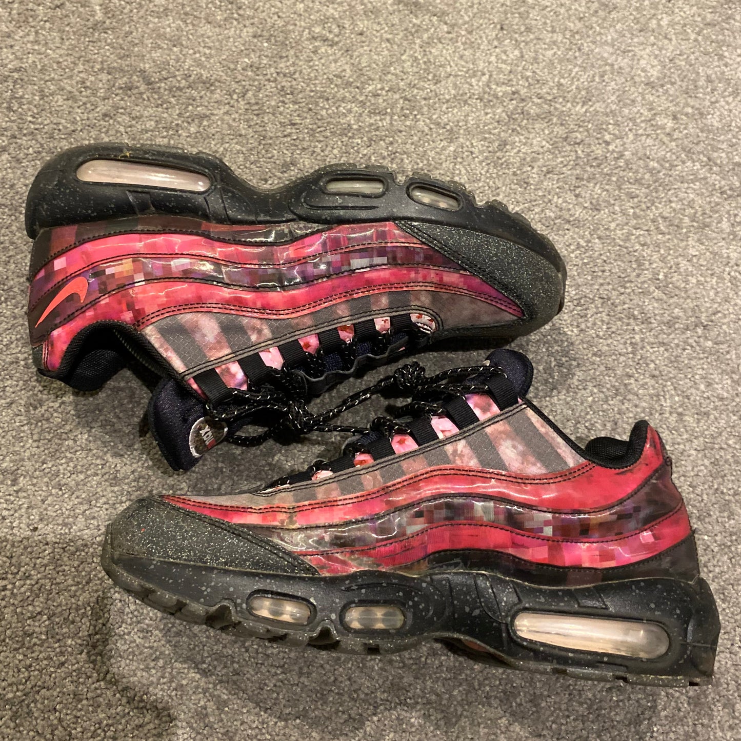 NIKE AIR MAX 95 'CHERRY BLOSSOMS' (9.5)