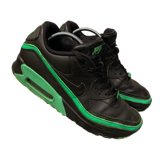 NIKE X UNDEFEATED AIR MAX 90S (11)
