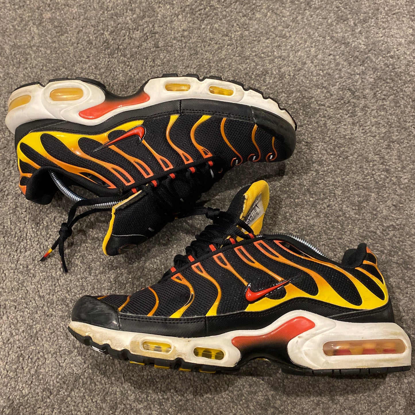 NIKE TN (REVERSE SUNSETS) (9.5)