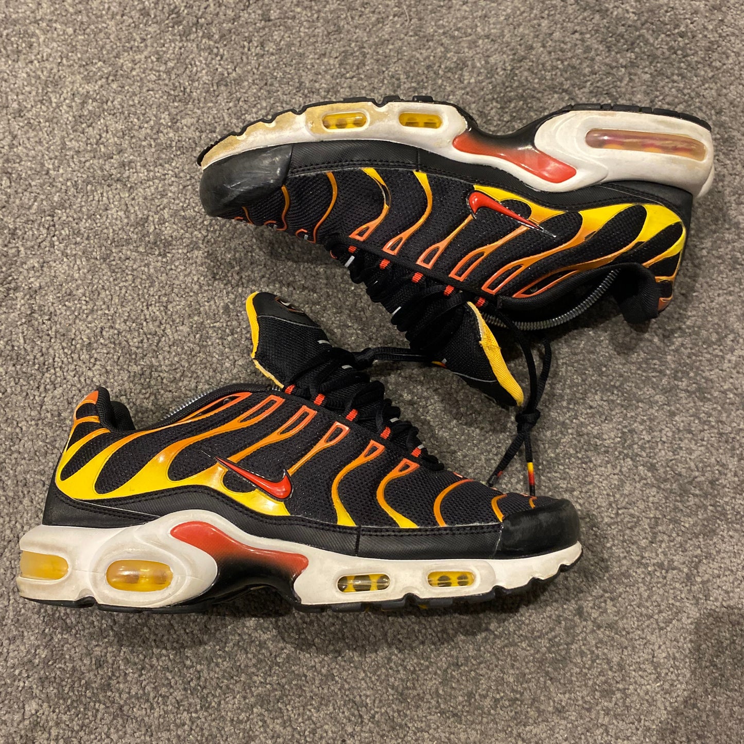 NIKE TN (REVERSE SUNSETS) (9.5)