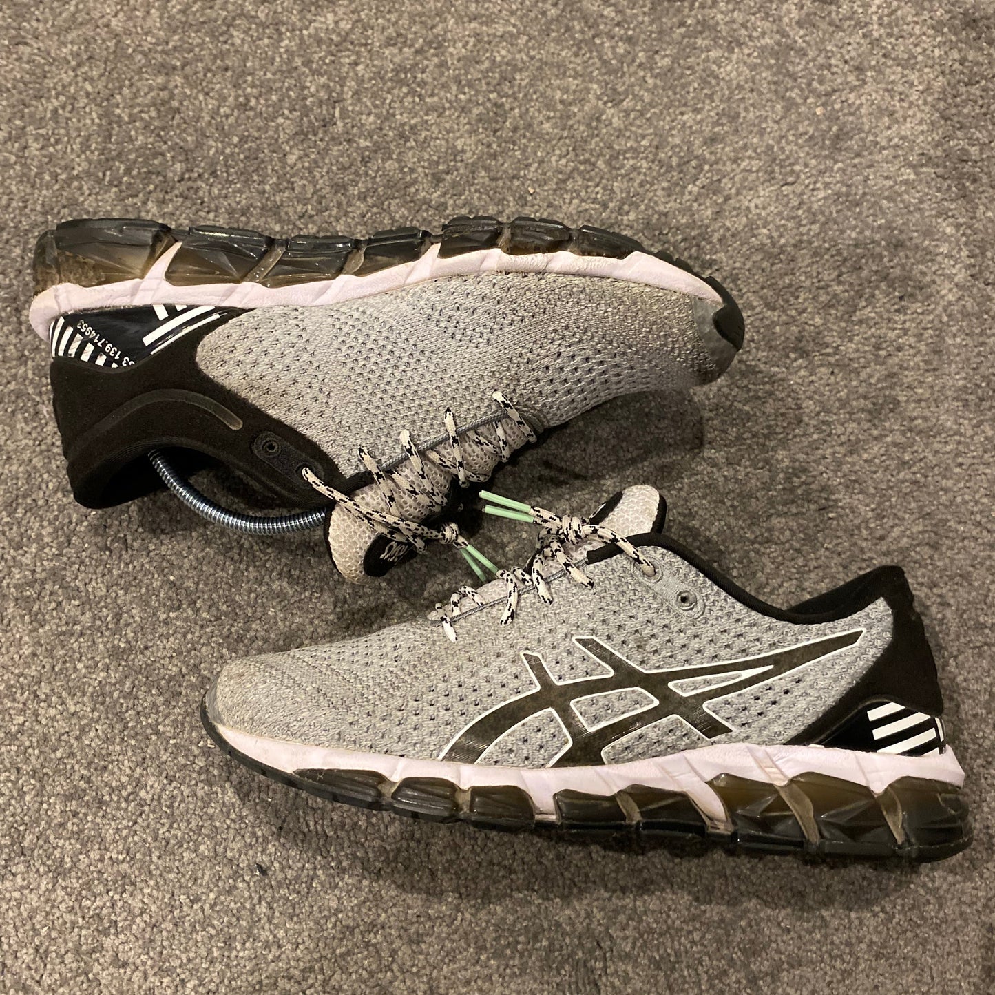 ASICS QUANTUMN 360 (METRAPOLIS) (9)