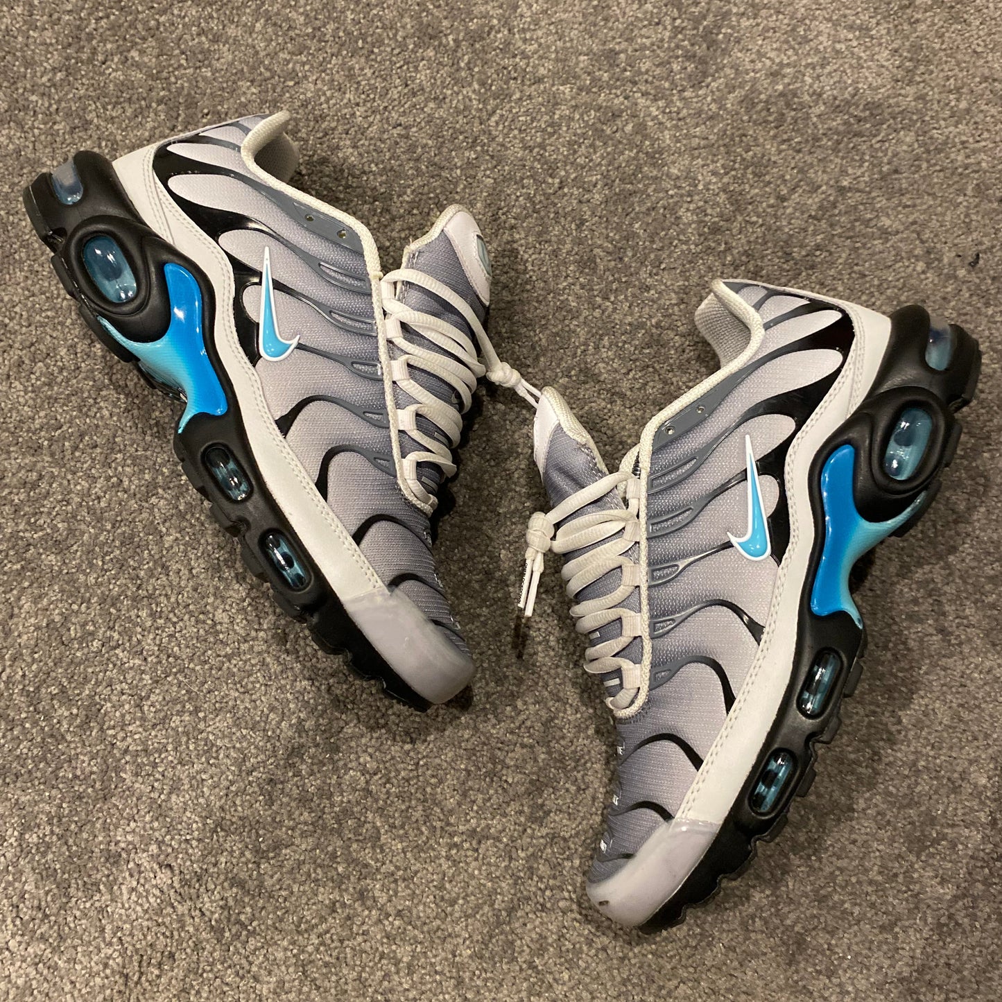 NIKE TN X ONE BLOCK DOWN (GREY FADES) (9)