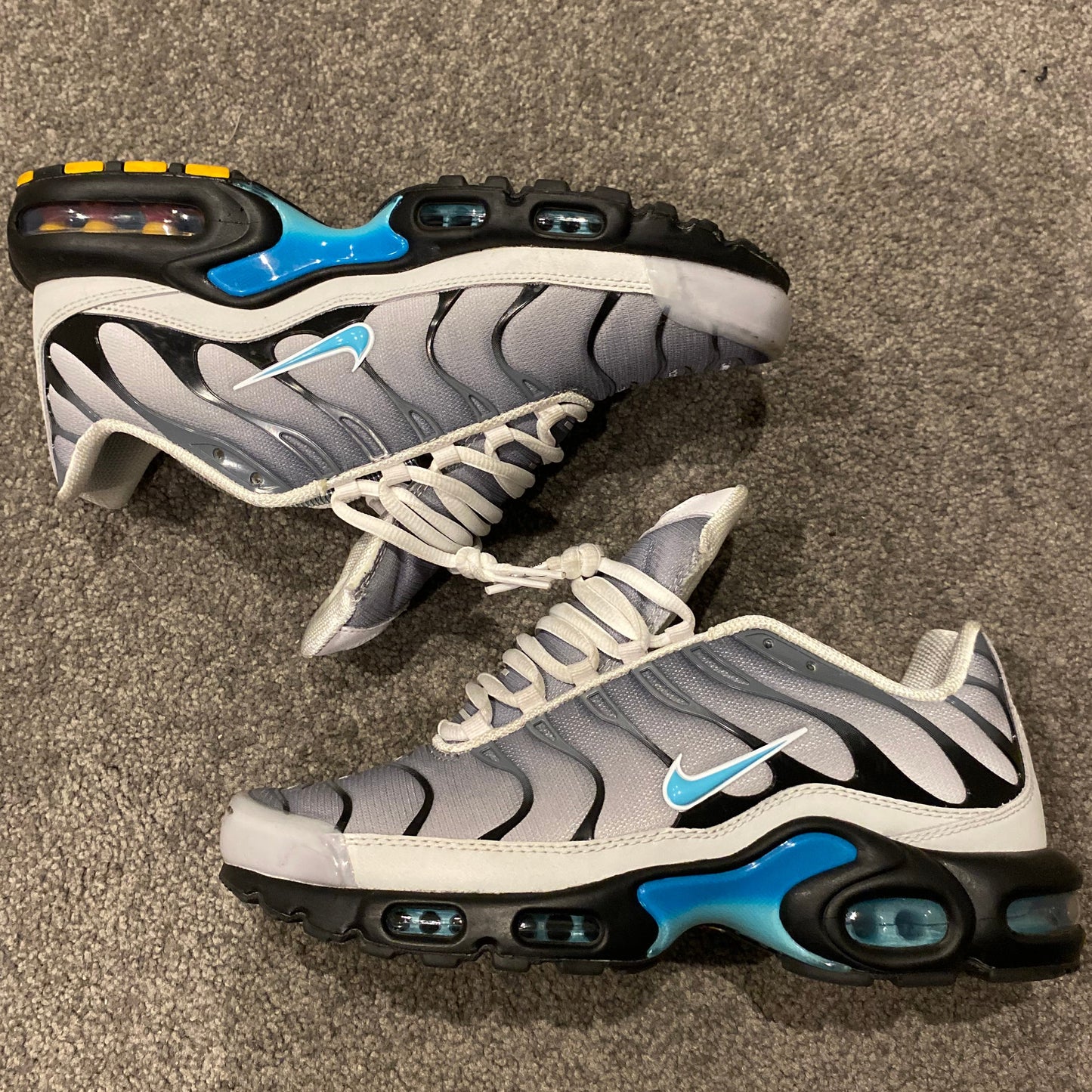 NIKE TN X ONE BLOCK DOWN (GREY FADES) (9)