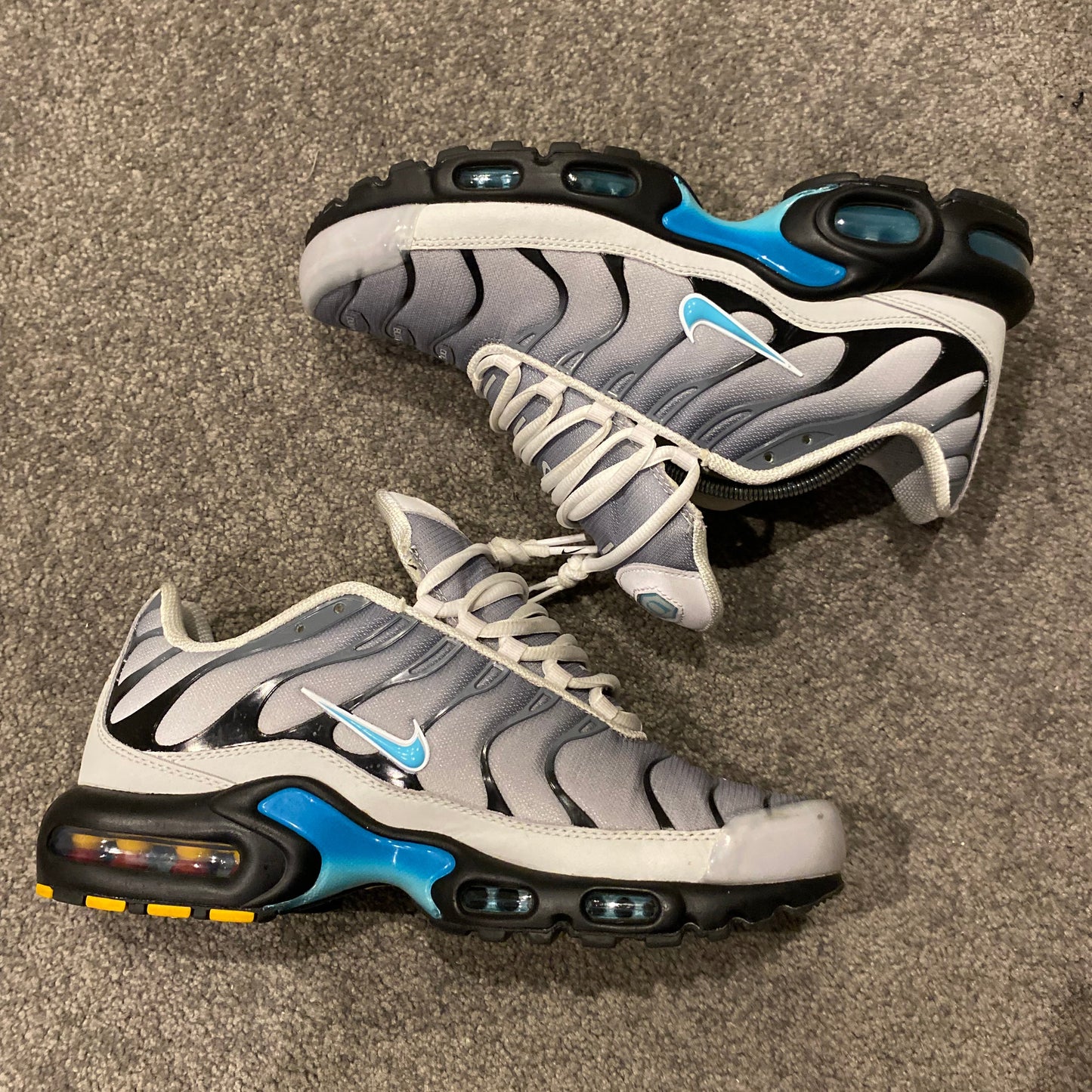 NIKE TN X ONE BLOCK DOWN (GREY FADES) (9)