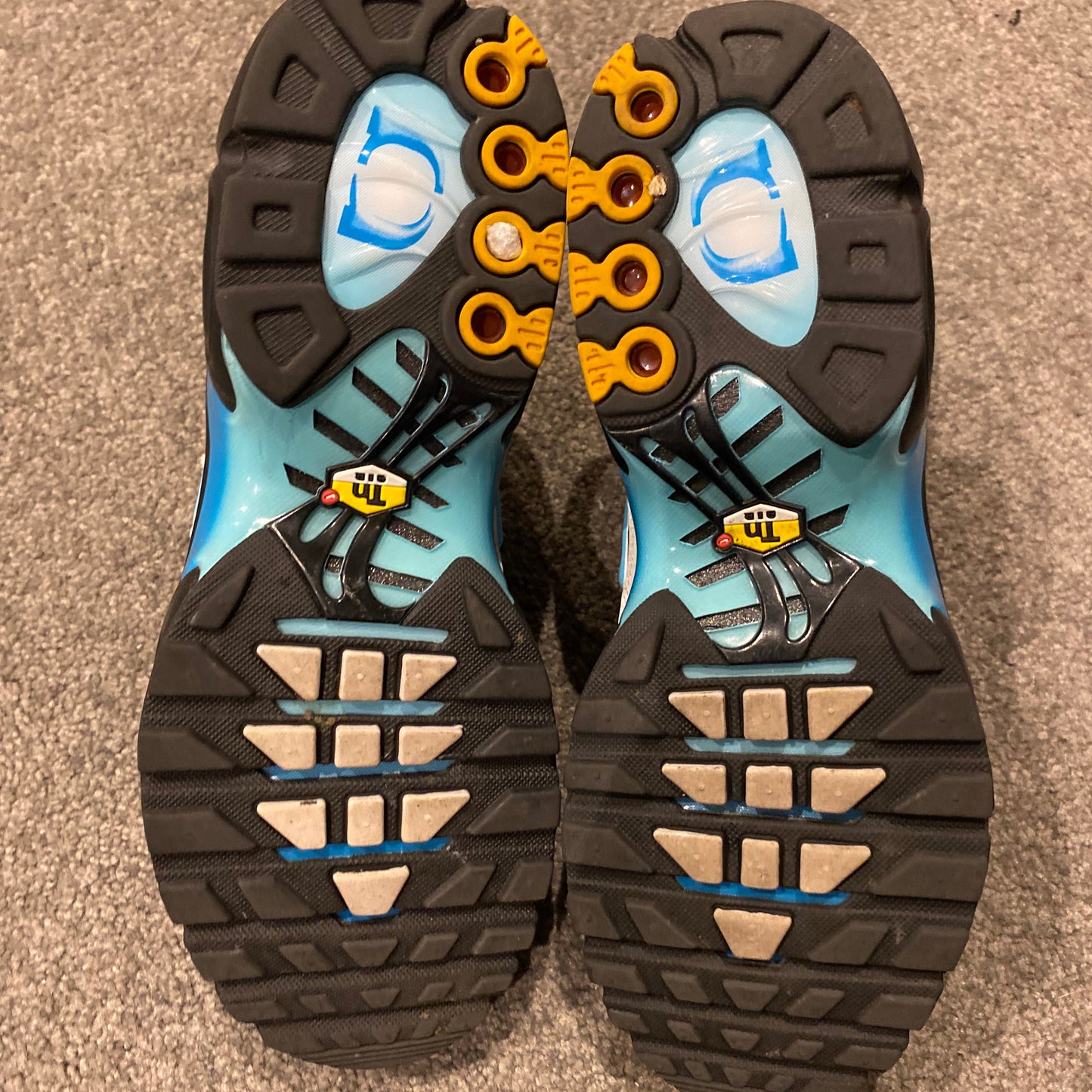 NIKE TN X ONE BLOCK DOWN (GREY FADES) (9)