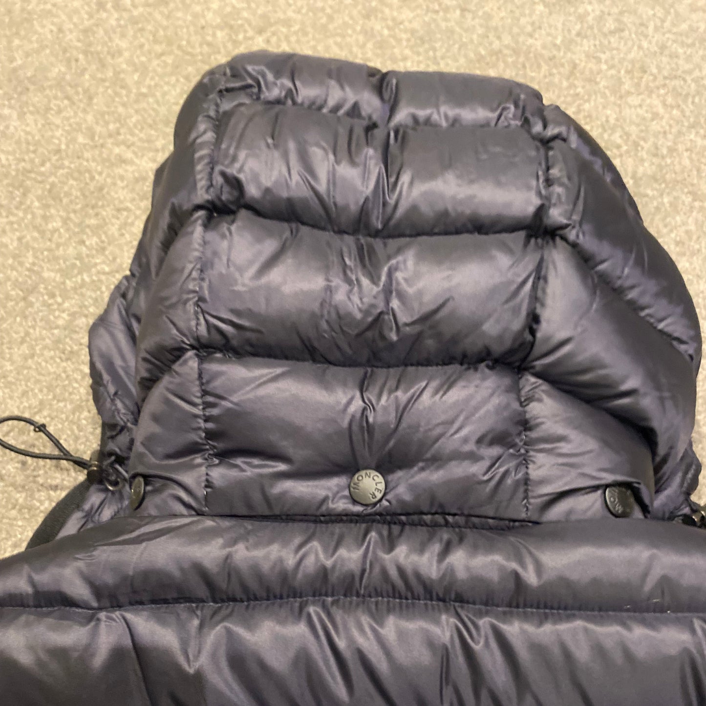 MONCLER JACKET (S)
