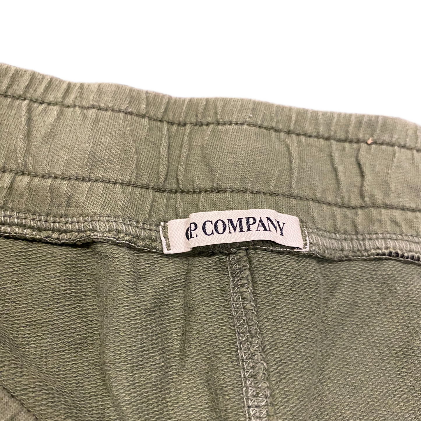 CP COMPANY SHORTS (L)