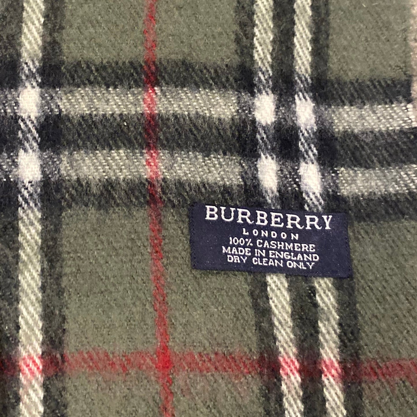 BURBERRY SCARF (OS)