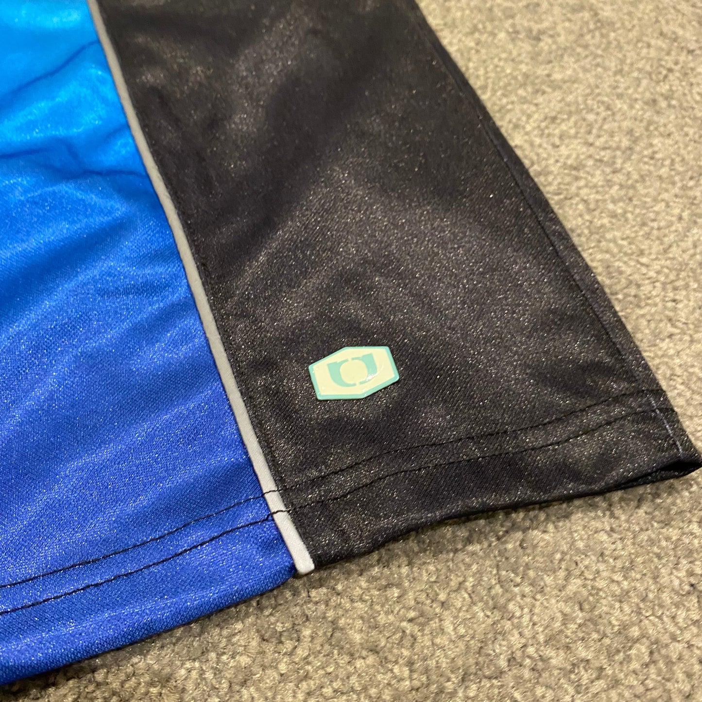 ONE BLOCK DOWN SHORTS (L)