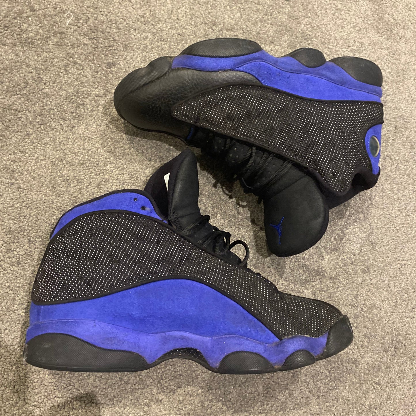 JORDAN 13 "HYPER ROYAL" (10.5)