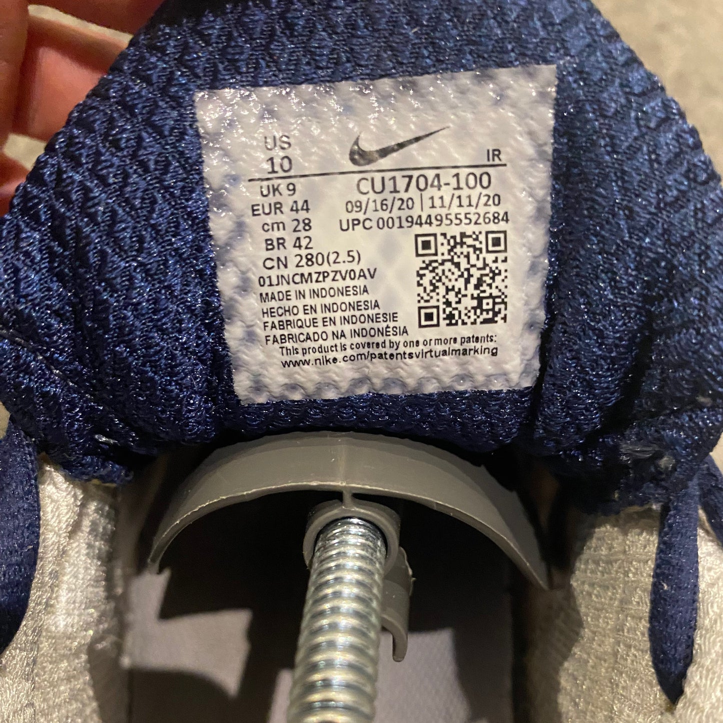 NIKE TAILWIND V (10)