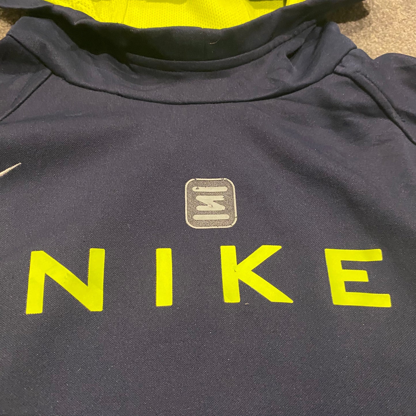 NIKE SHOX HOODIE (XS-S)