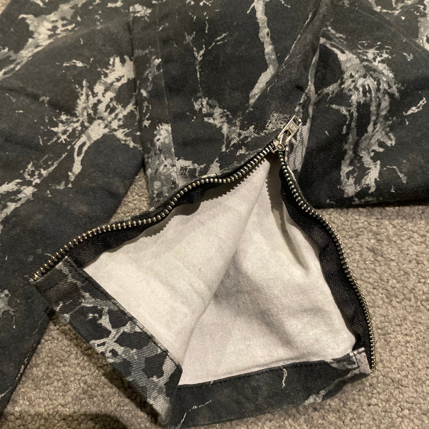 BALENCIAGA JEANS (28)