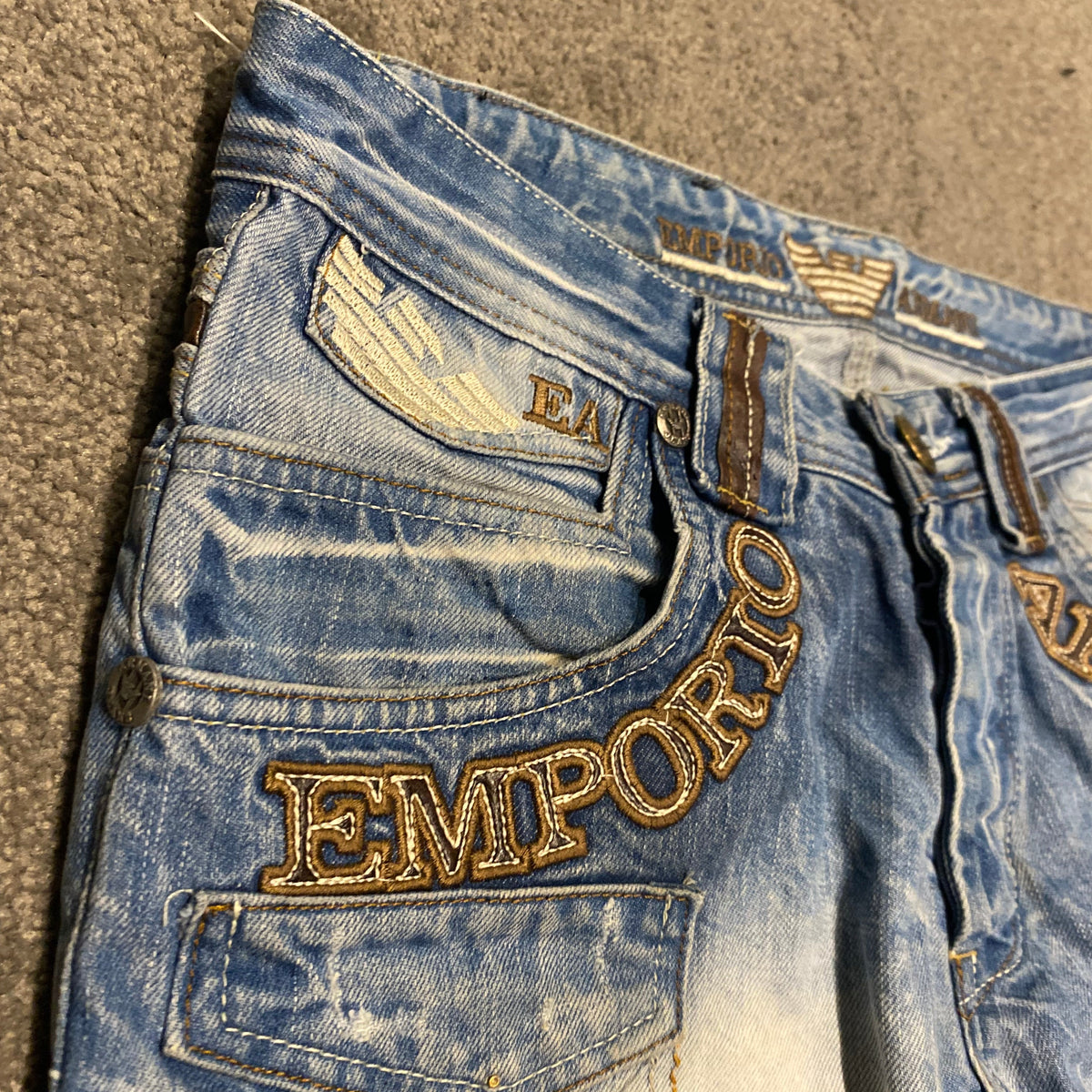 EMPORIO ARMANI JEANS (32)