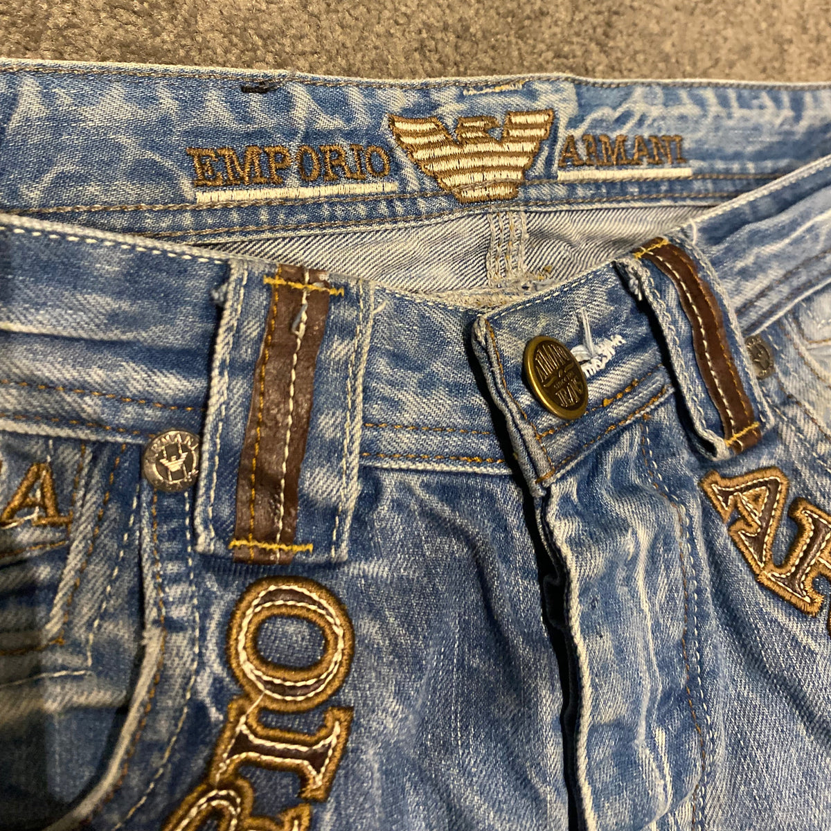 EMPORIO ARMANI JEANS (32)