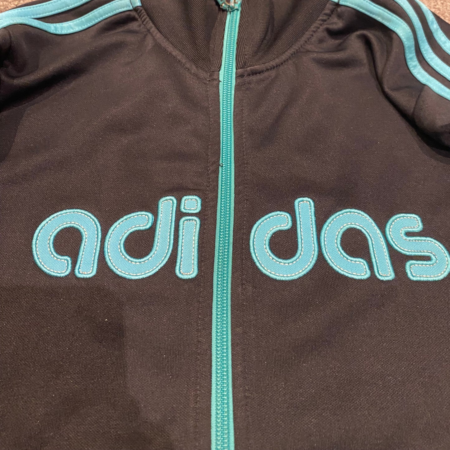 ADIDAS ZIP-UP JACKET (S)