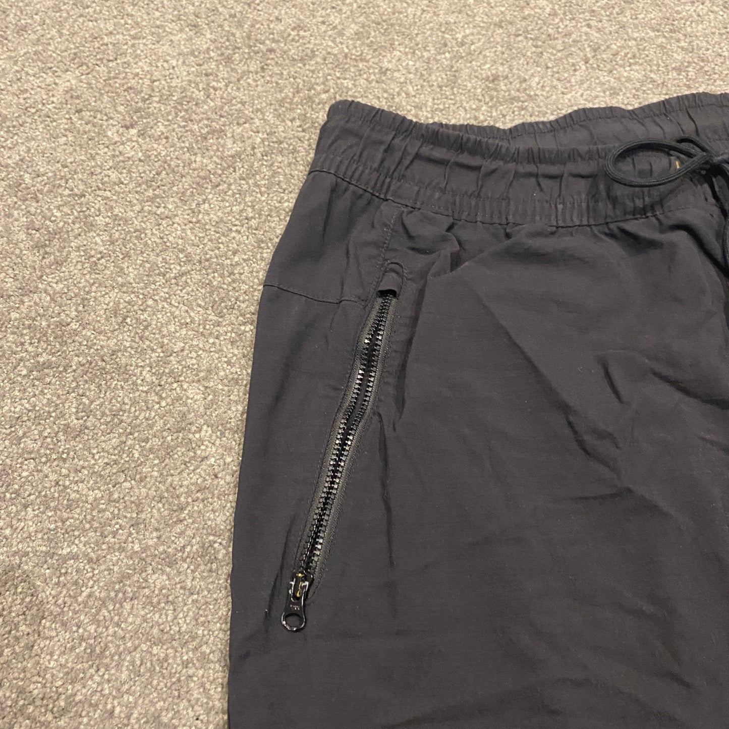 NIKE SPRAYSHORTS (L)