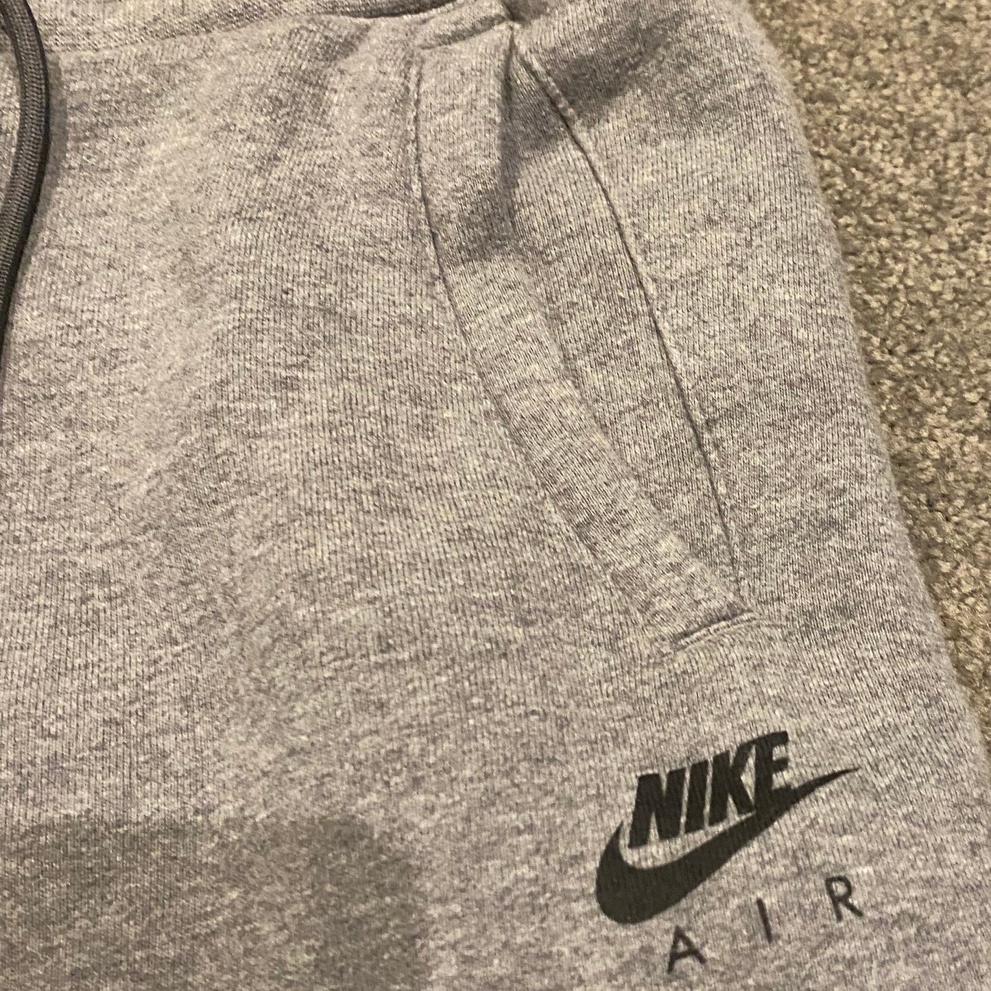 NIKE AIRMAX SHORTS (XS)