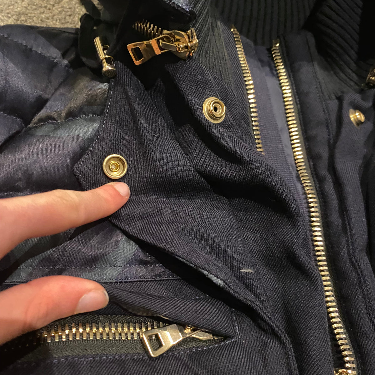BALMAIN PUFFER JACKET (M)