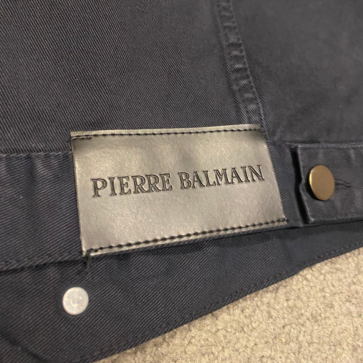 PEIRRE BALMAIN DENIM JACKET (XS)